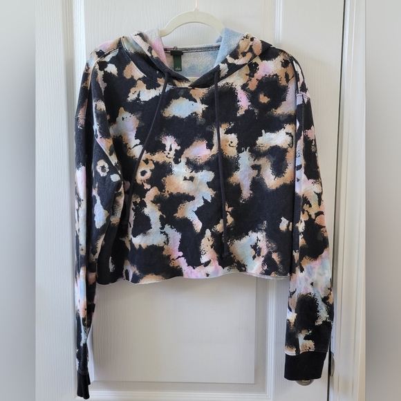 Large cropped hoodie NWT - Picture 1 of 4